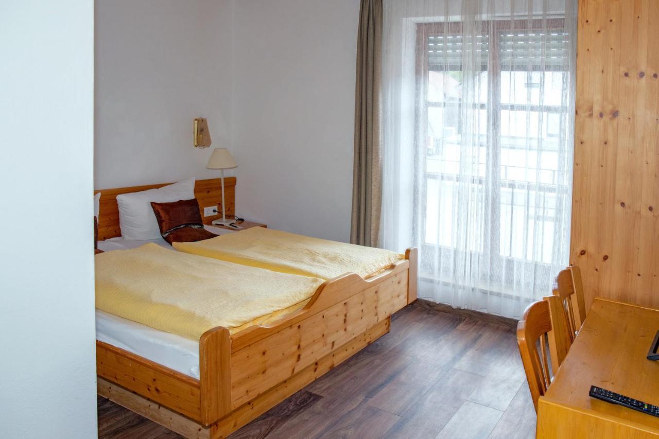 Roemercastell Wirtshaus & Hotel Bohming Екстер'єр фото