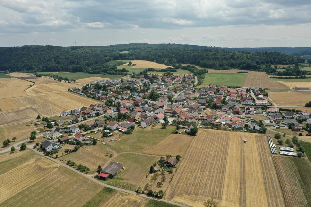 Roemercastell Wirtshaus & Hotel Bohming Екстер'єр фото