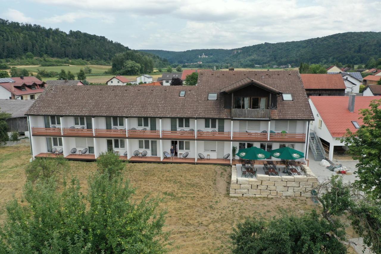 Roemercastell Wirtshaus & Hotel Bohming Екстер'єр фото